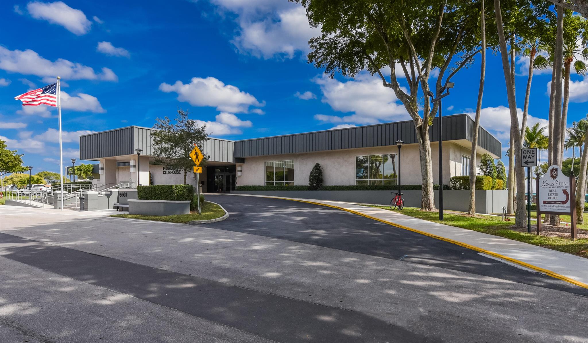 KINGS POINT FLANDERS COND - Residential