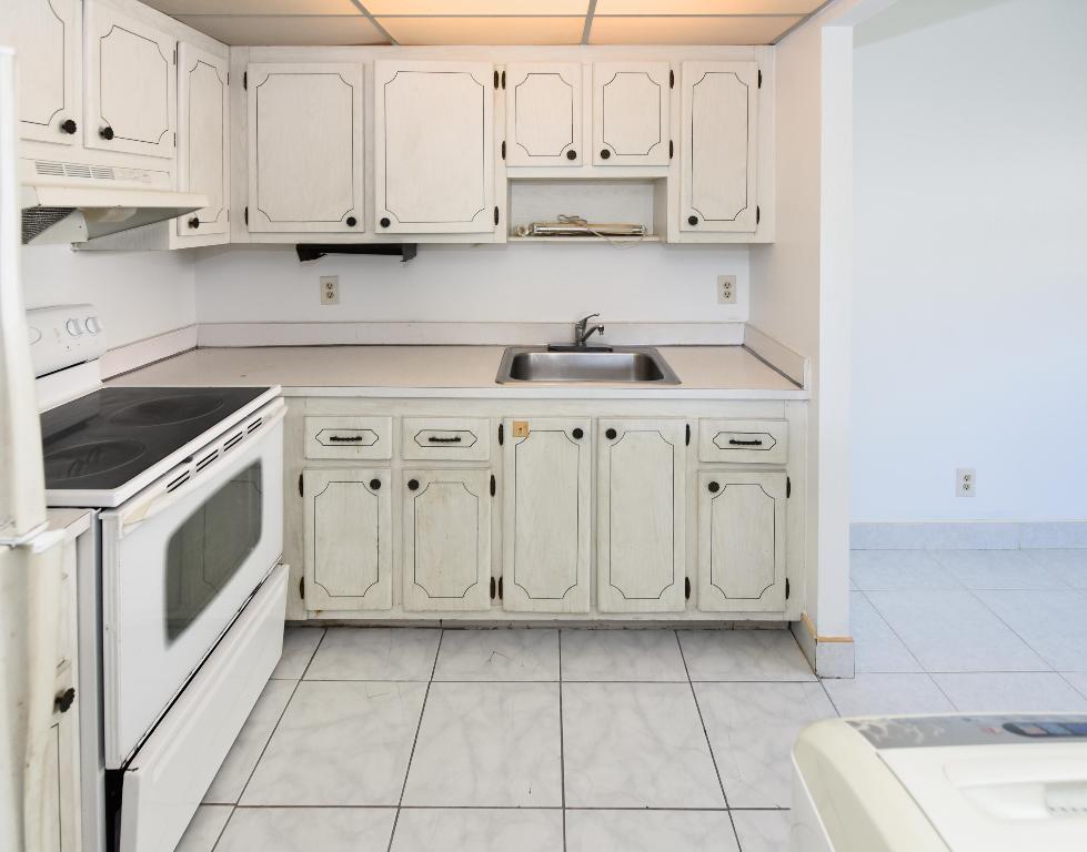 KINGS POINT FLANDERS CONDOS - Residential