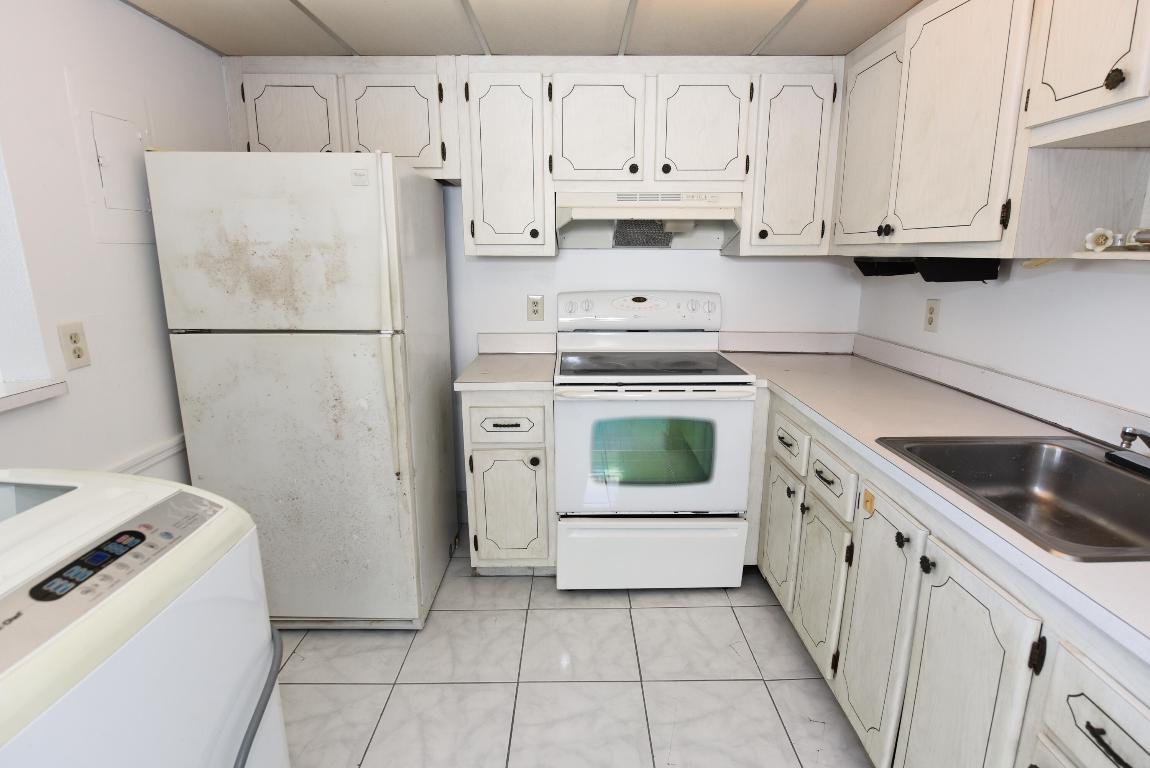 KINGS POINT FLANDERS CONDOS - Residential