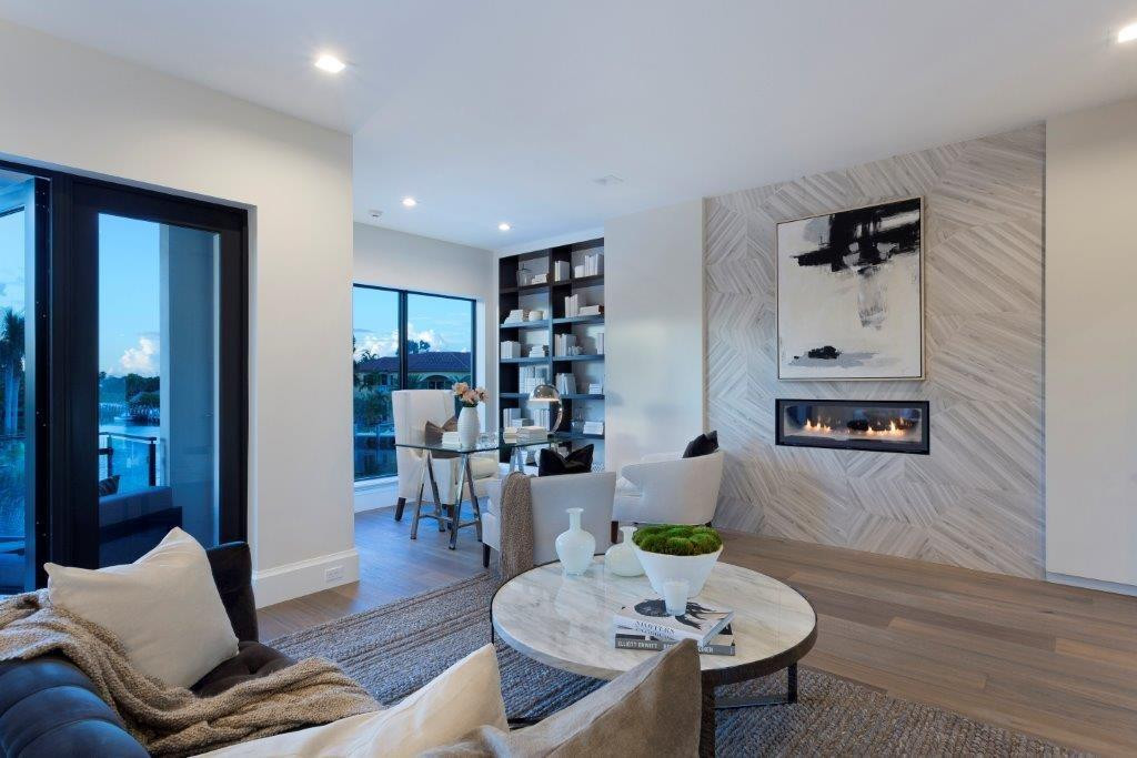 VENETIAN ISLES 1ST SEC - Residential