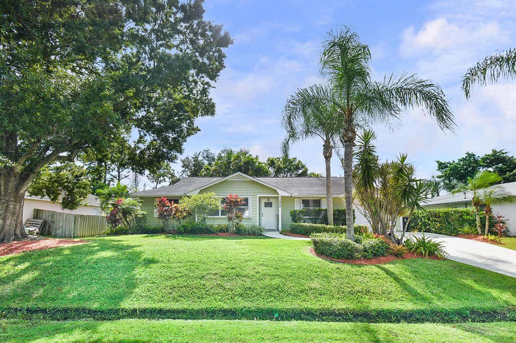 Photo of 1956 SW Taurus Lane, Port Saint Lucie, FL 34984 (MLS # R11024252)
