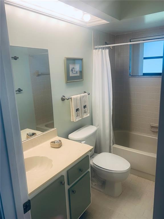 Tradewinds at Dos Lagos - Residential