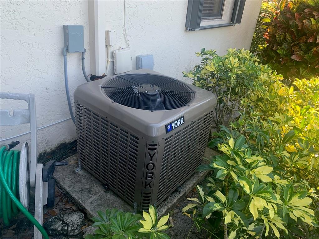 Tradewinds at Dos Lagos - Residential