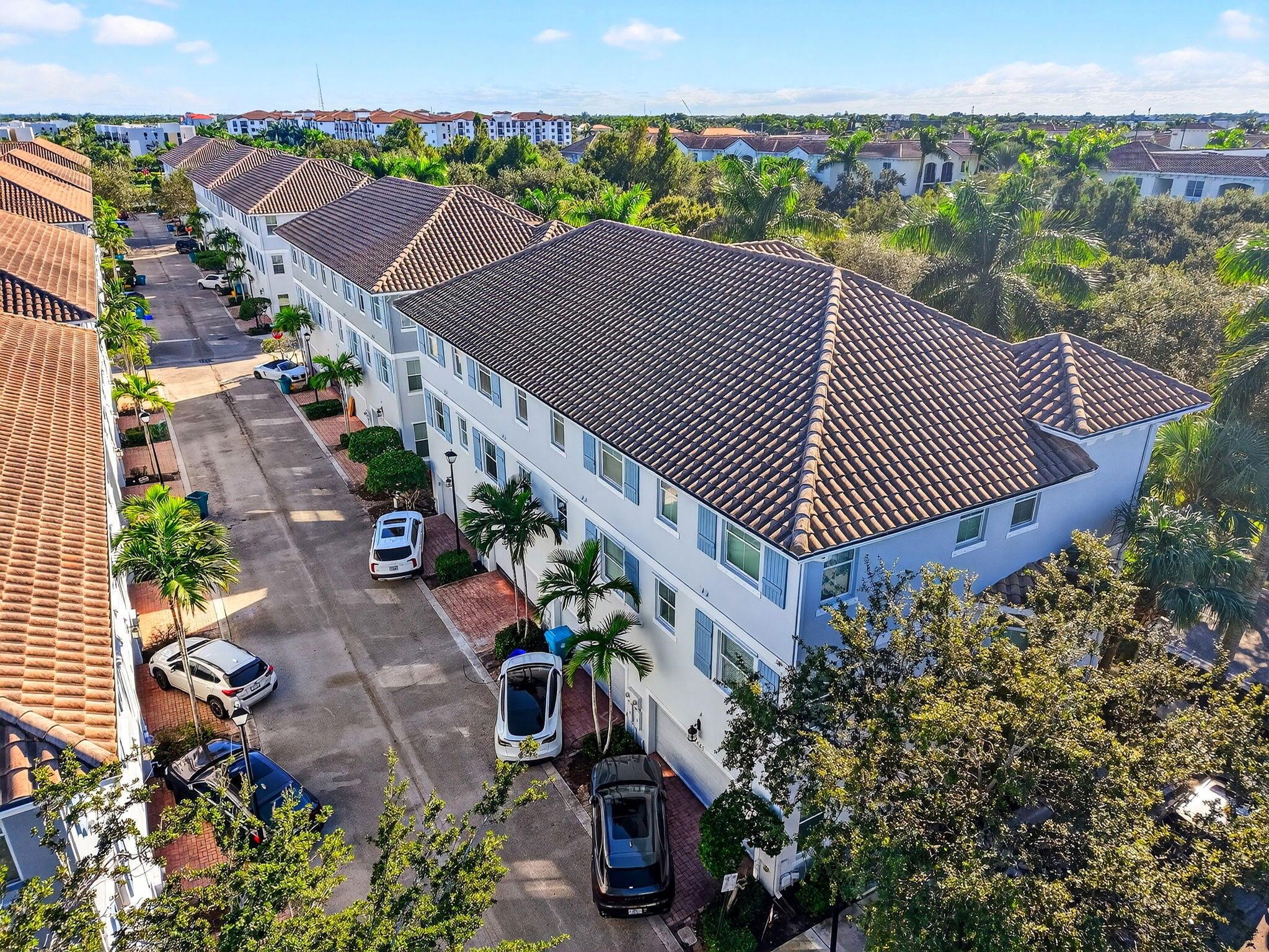 RENAISSANCE COMMONS PUD - Residential