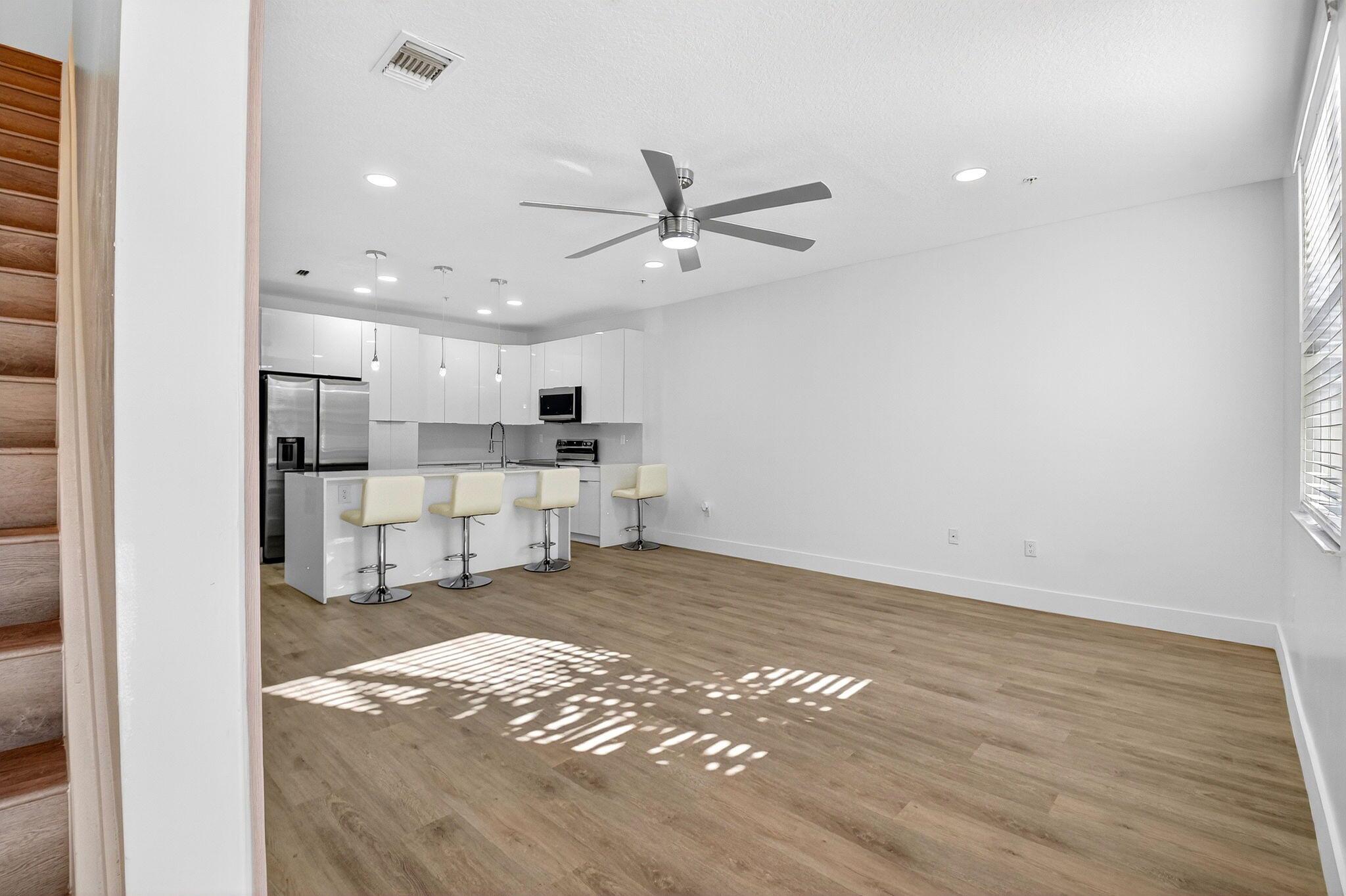 RENAISSANCE COMMONS PUD - Residential