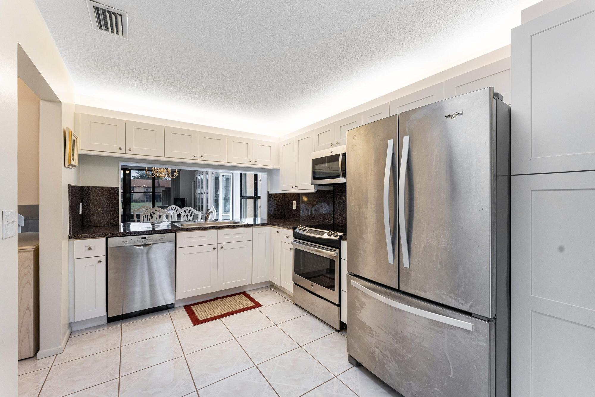 3960 F Cocoplum Cir 3658