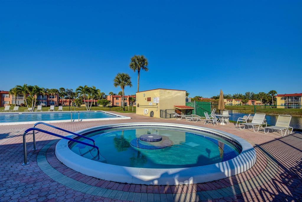 GOLDEN LAKES VILLAGE CONDO 1 THRU 13-A - Residential Lease