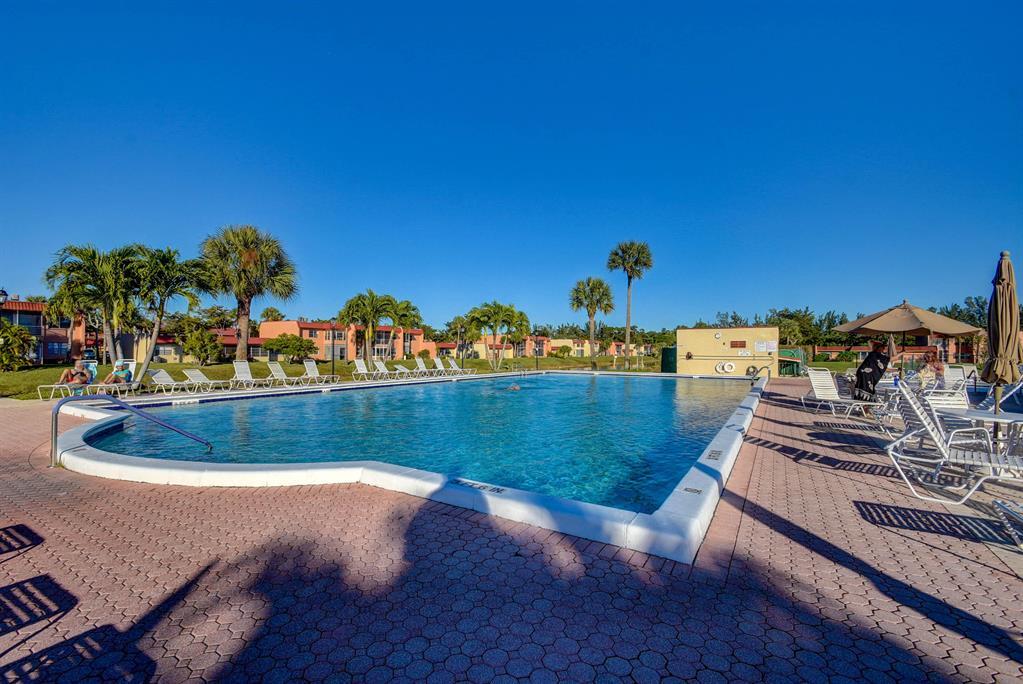 GOLDEN LAKES VILLAGE CONDO 1 THRU 13-A - Residential Lease