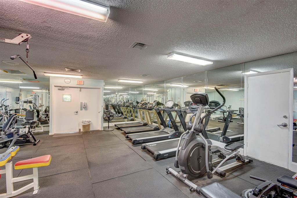 GOLDEN LAKES VILLAGE CONDO 1 THRU 13-A - Residential Lease