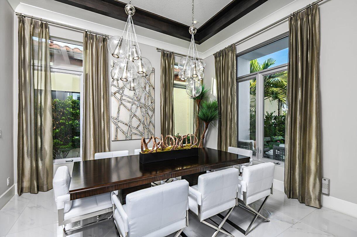 1050 FAULKNER Terrace