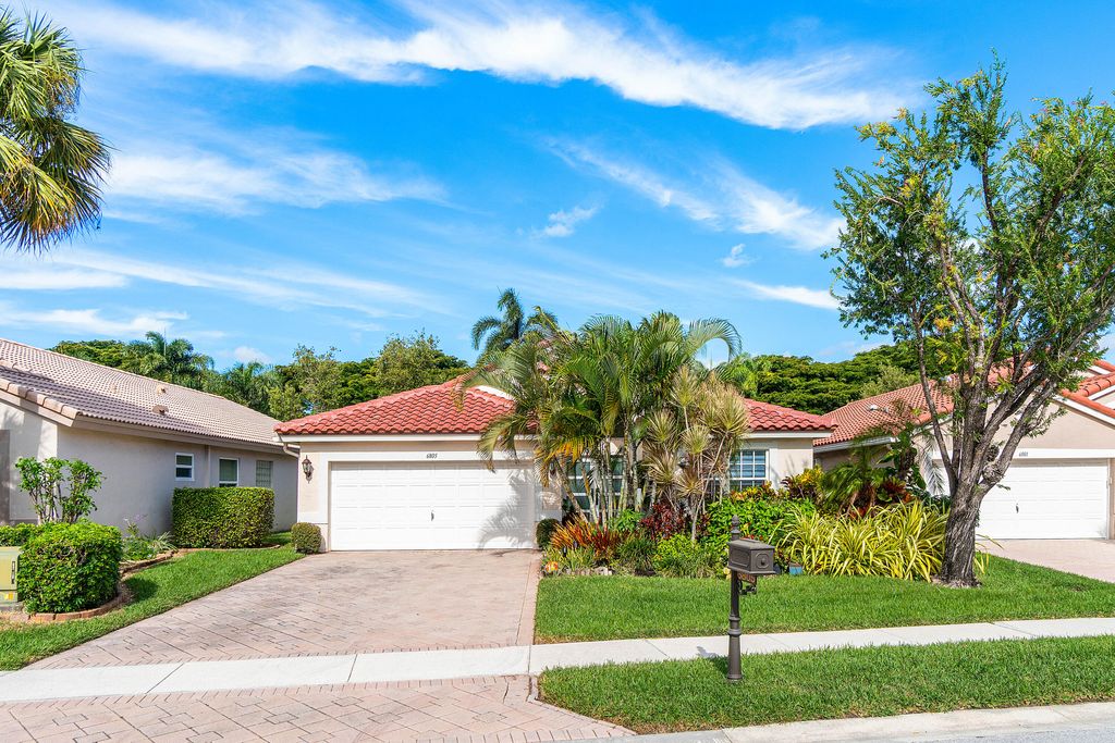 Photo of 6805 Sun River Road, Boynton Beach, FL 33437 (MLS # R11138281)