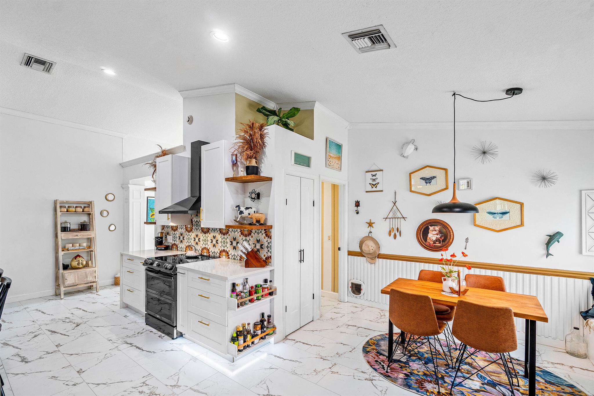 LAKERIDGE GREENS AT PIPER - Residential