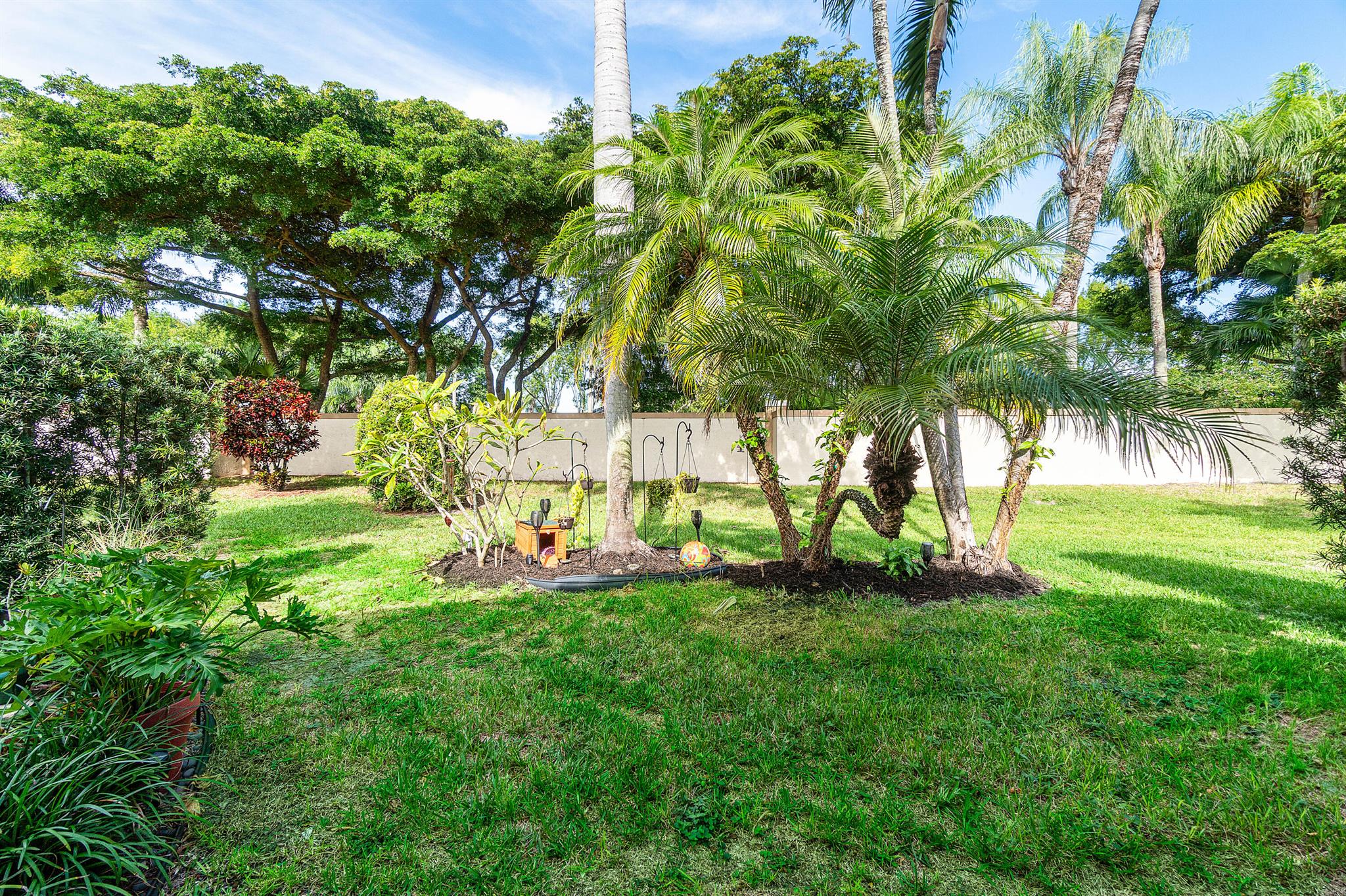 LAKERIDGE GREENS AT PIPER - Residential