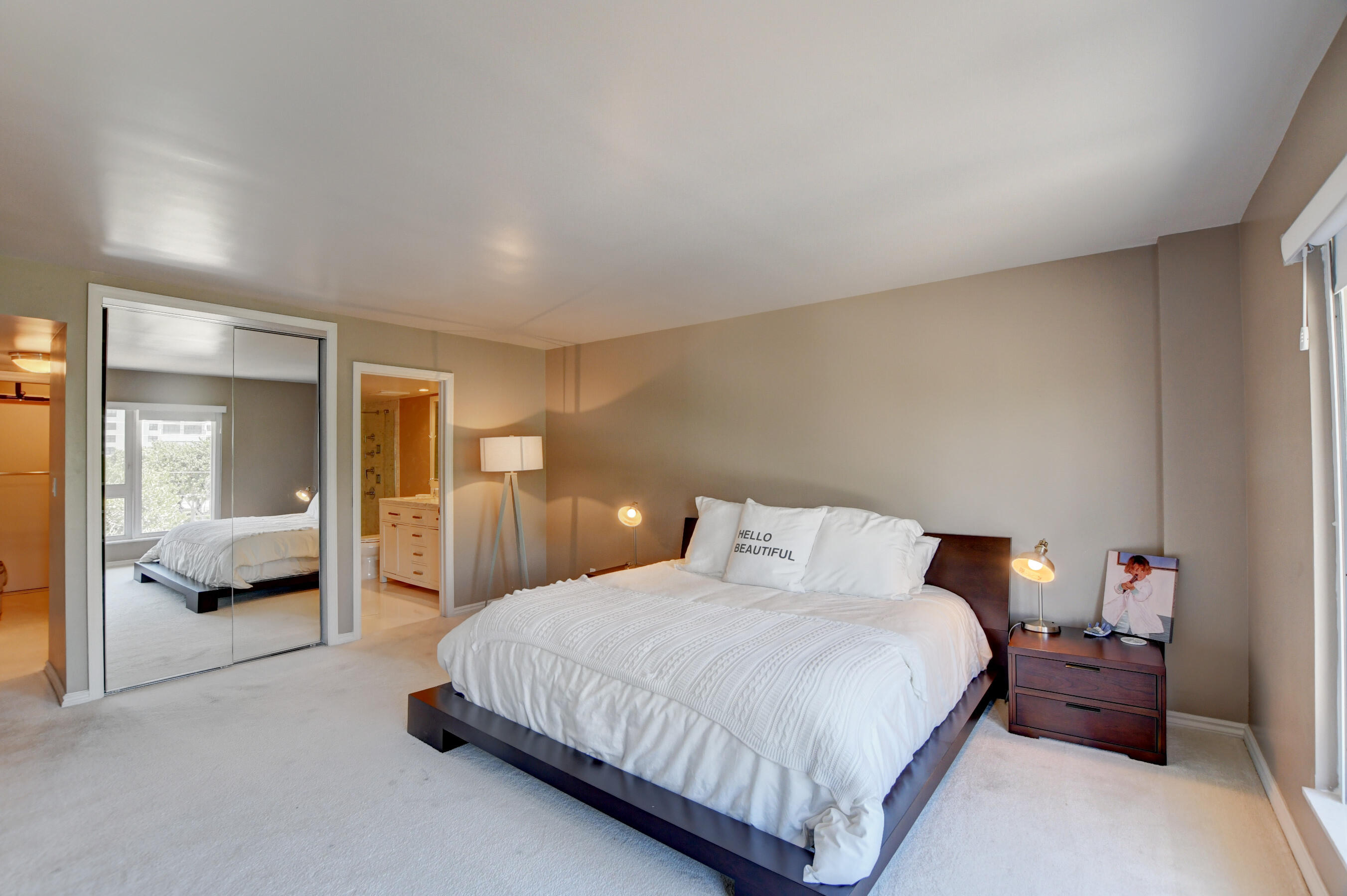 OCEAN REEF TOWERS INC CONDO - Residential Lease