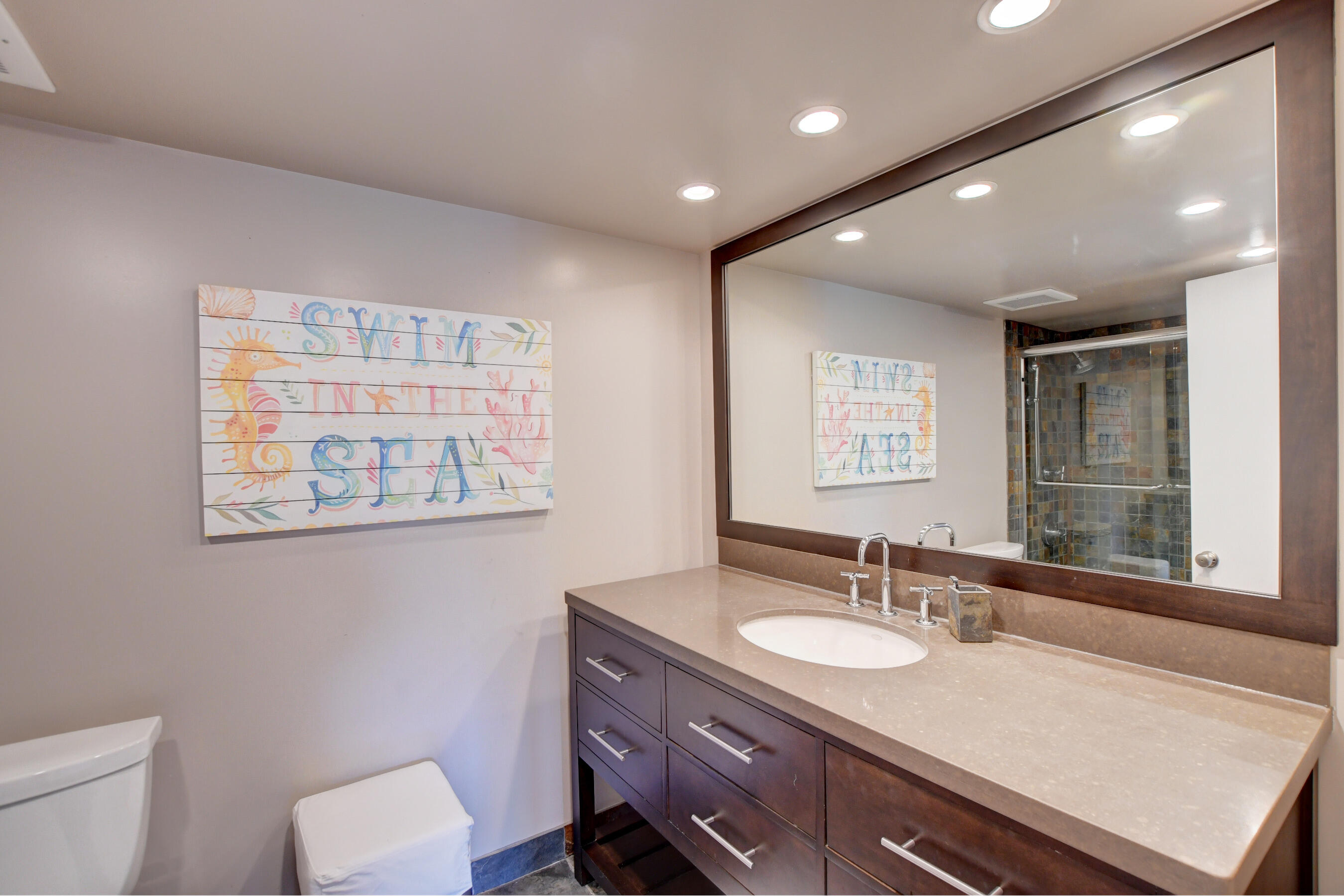 OCEAN REEF TOWERS INC CONDO - Residential Lease