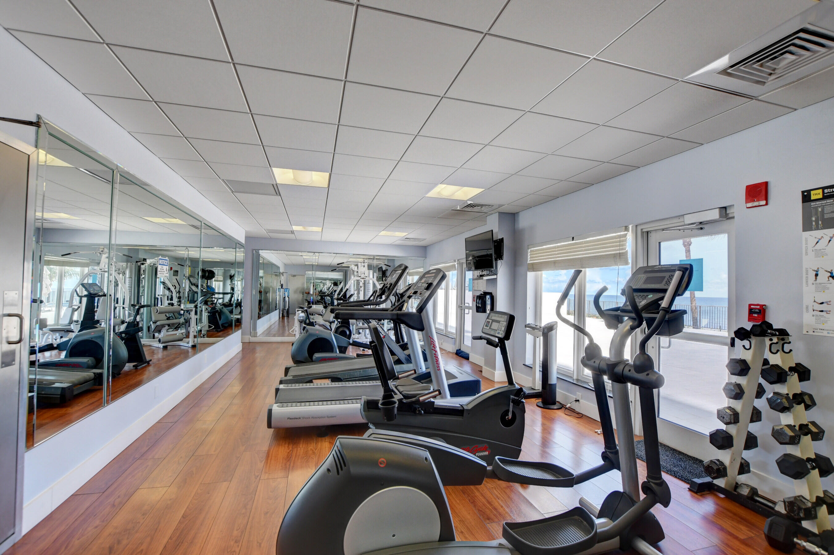 OCEAN REEF TOWERS INC CONDO - Residential Lease