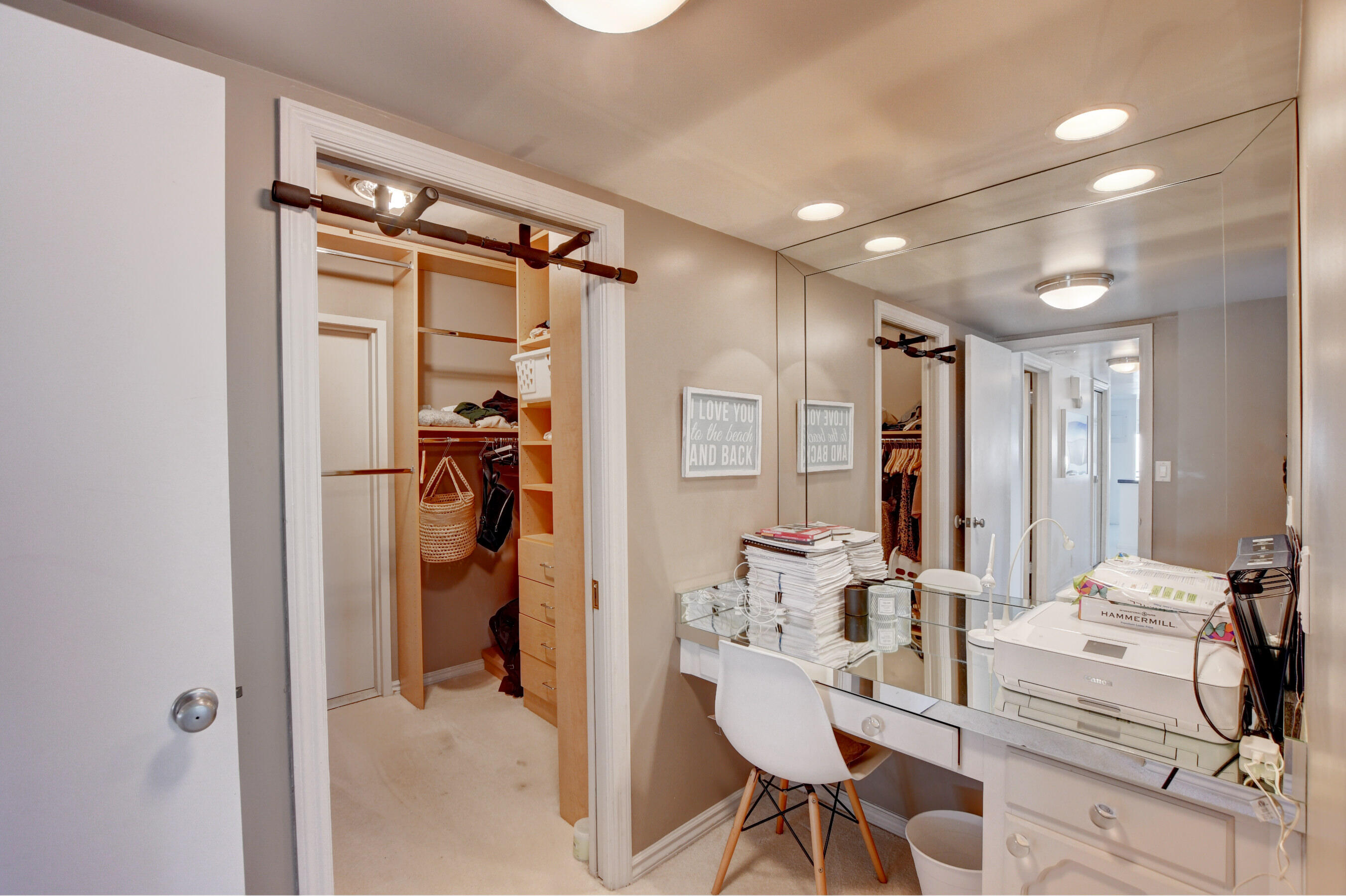 OCEAN REEF TOWERS INC CONDO - Residential Lease