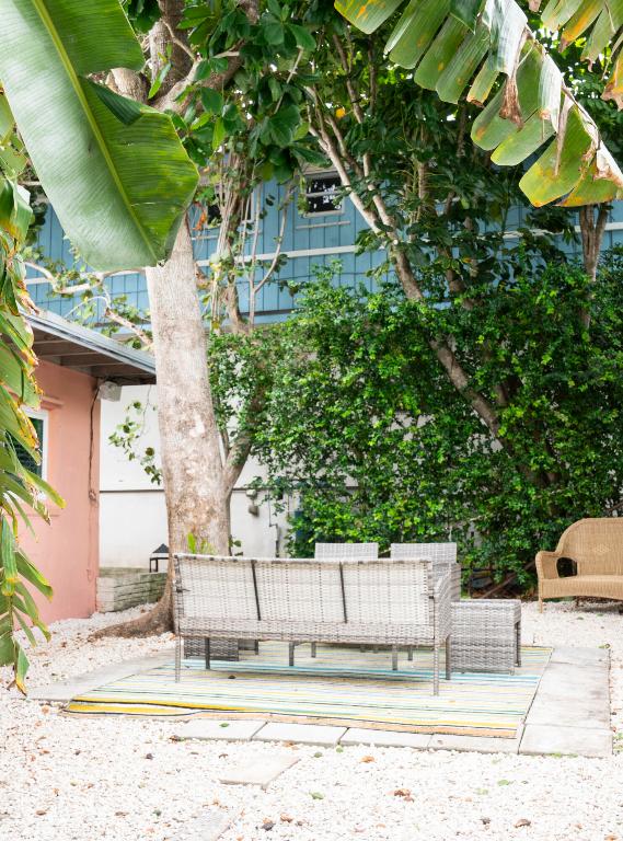 FRANTZ PELICAN BEACH ADD - Residential