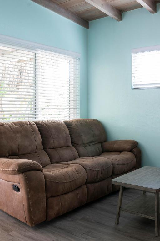 FRANTZ PELICAN BEACH ADD - Residential