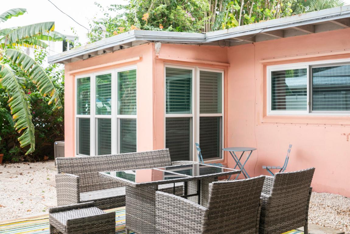 FRANTZ PELICAN BEACH ADD - Residential