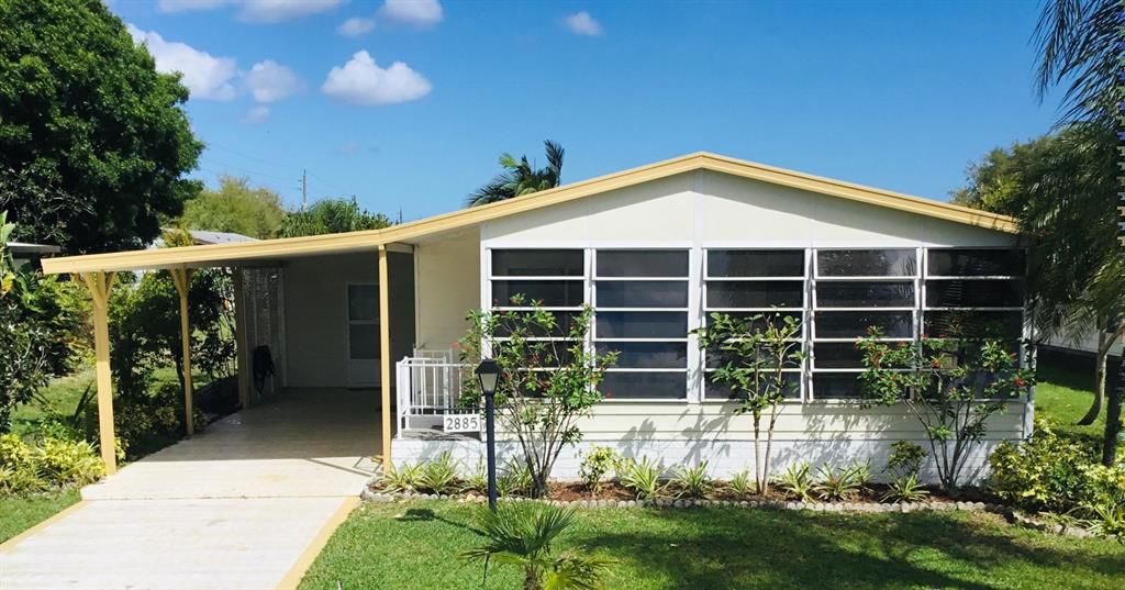 Photo of 2885 SW Toronado Trail, Stuart, FL 34997 (MLS # R10698721)