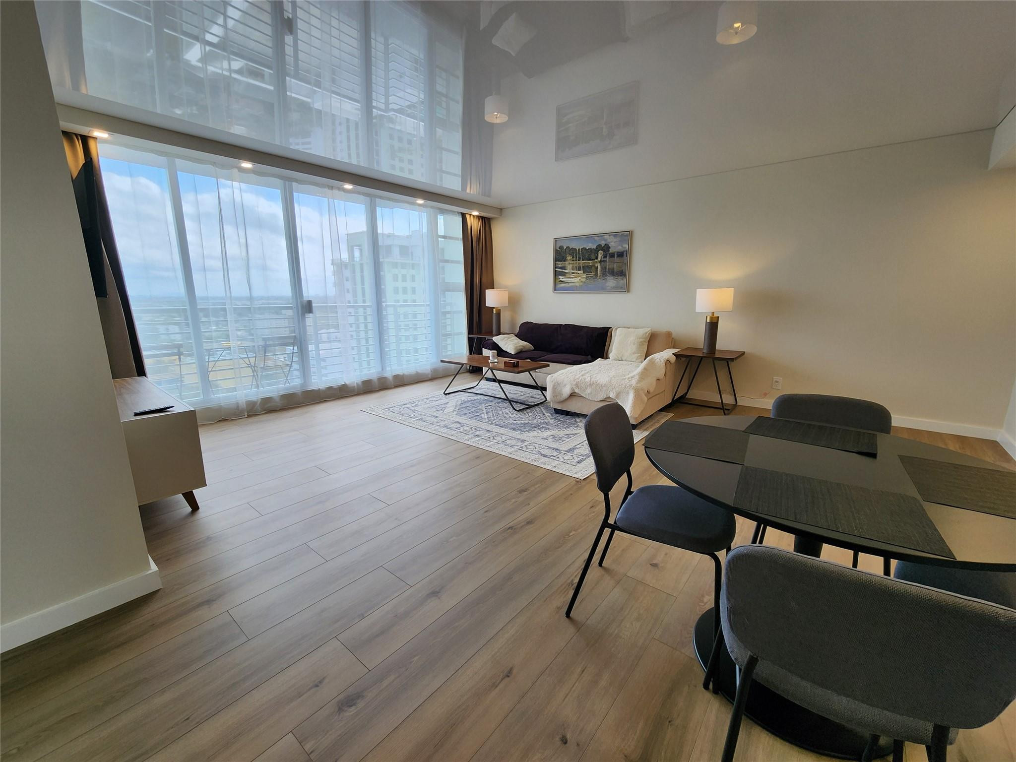 HOME TOWER - Residential