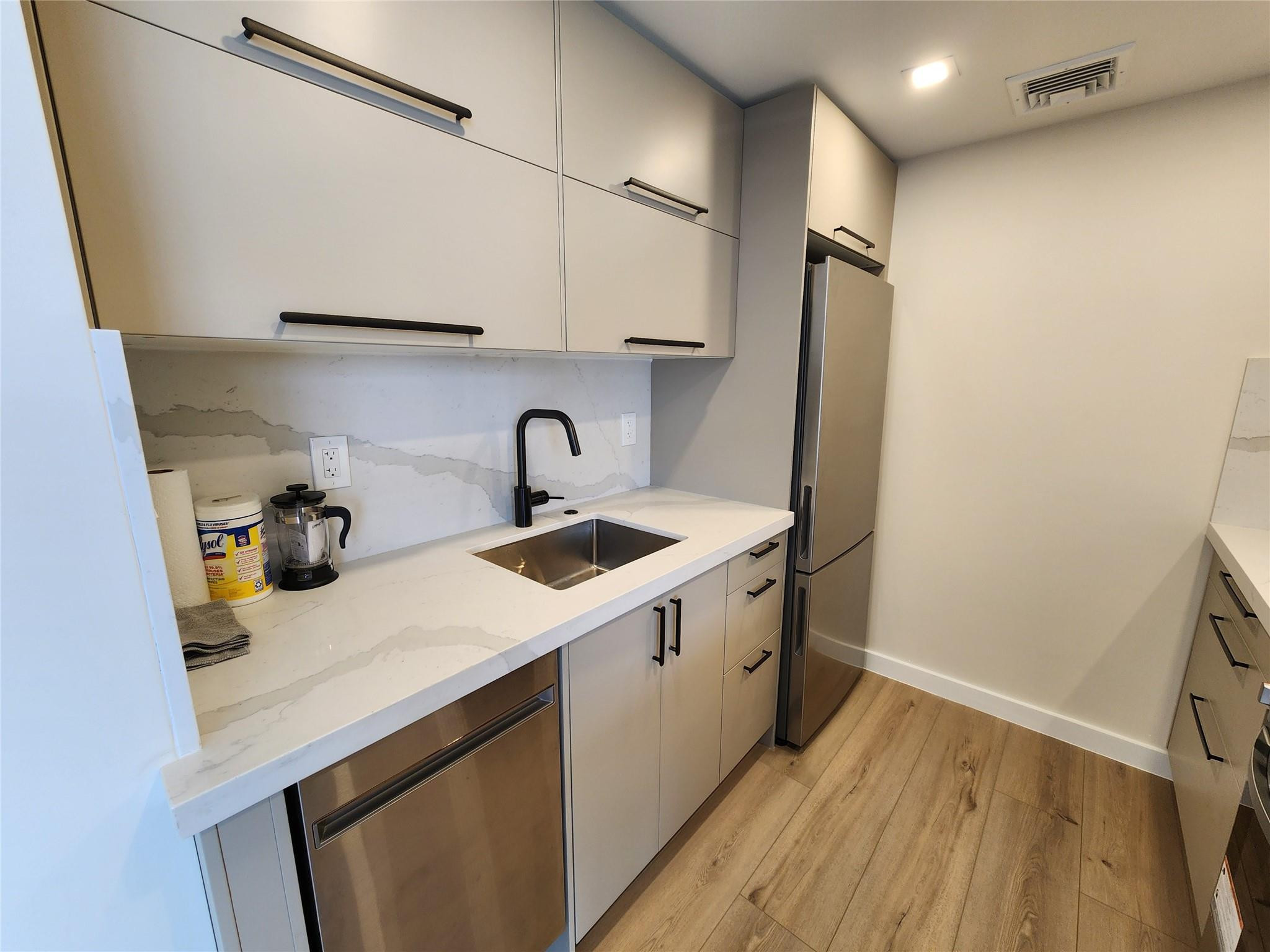 HOME TOWER - Residential