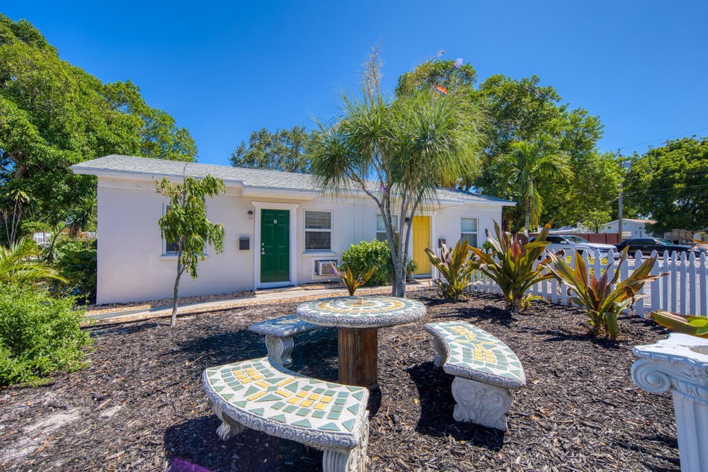 Photo of 219 N E Street #2, Lake Worth Beach, FL 33460 (MLS # B26081991)