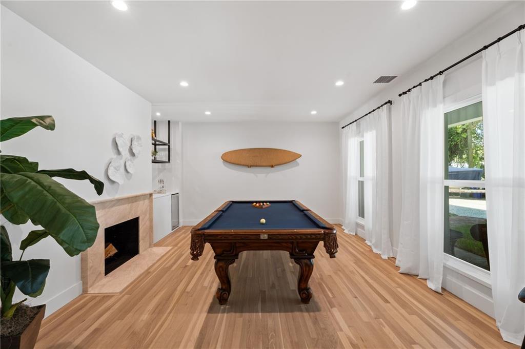 FLAG POINT SHORES - Residential