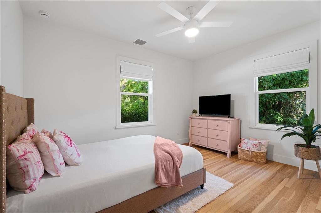 FLAG POINT SHORES - Residential