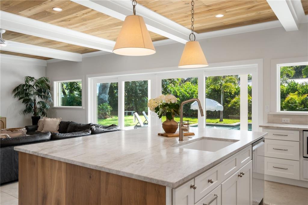 FLAG POINT SHORES - Residential