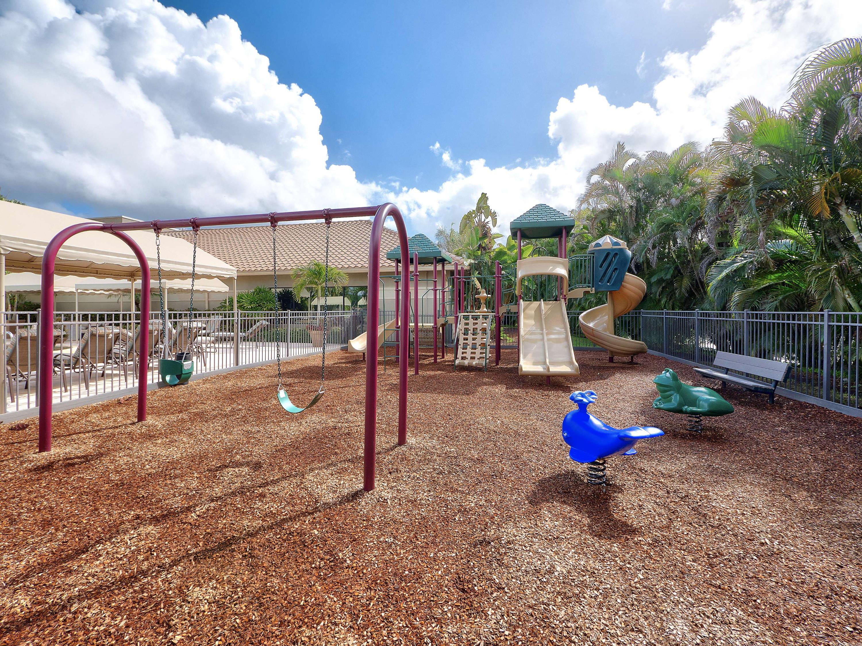 STONEBRIDGE - Residential