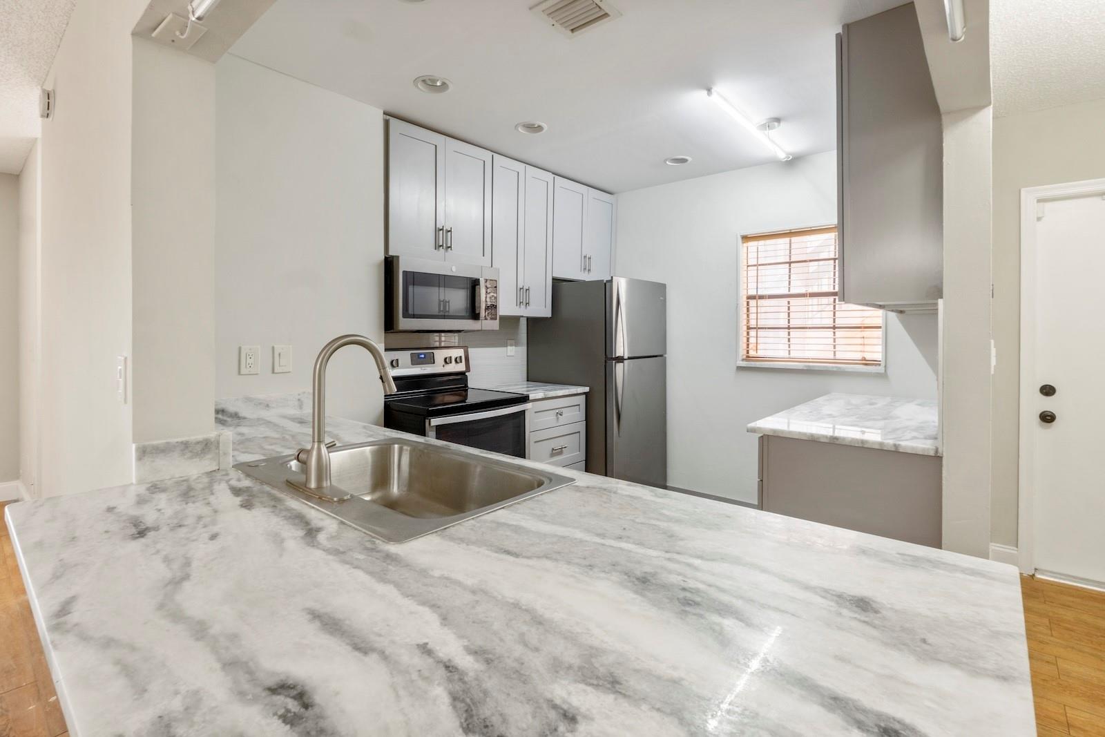 3521 NW 94th Ave 1-B