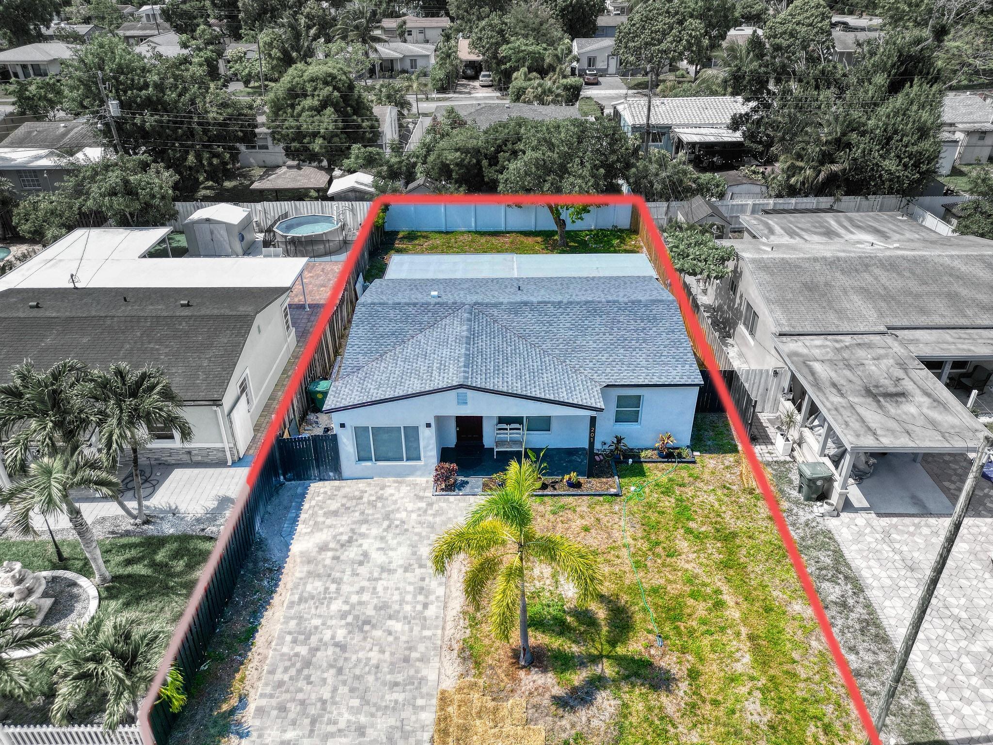 201 NW 52nd Ct