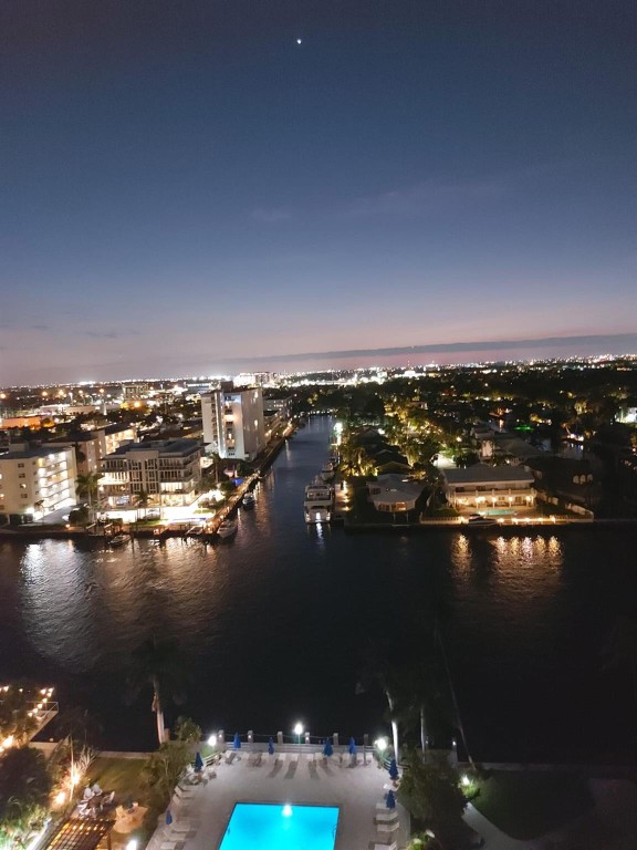 Coral Ridge Towers - Residential