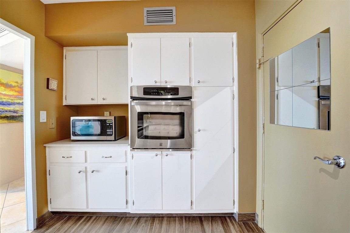 Coral Ridge Towers - Residential