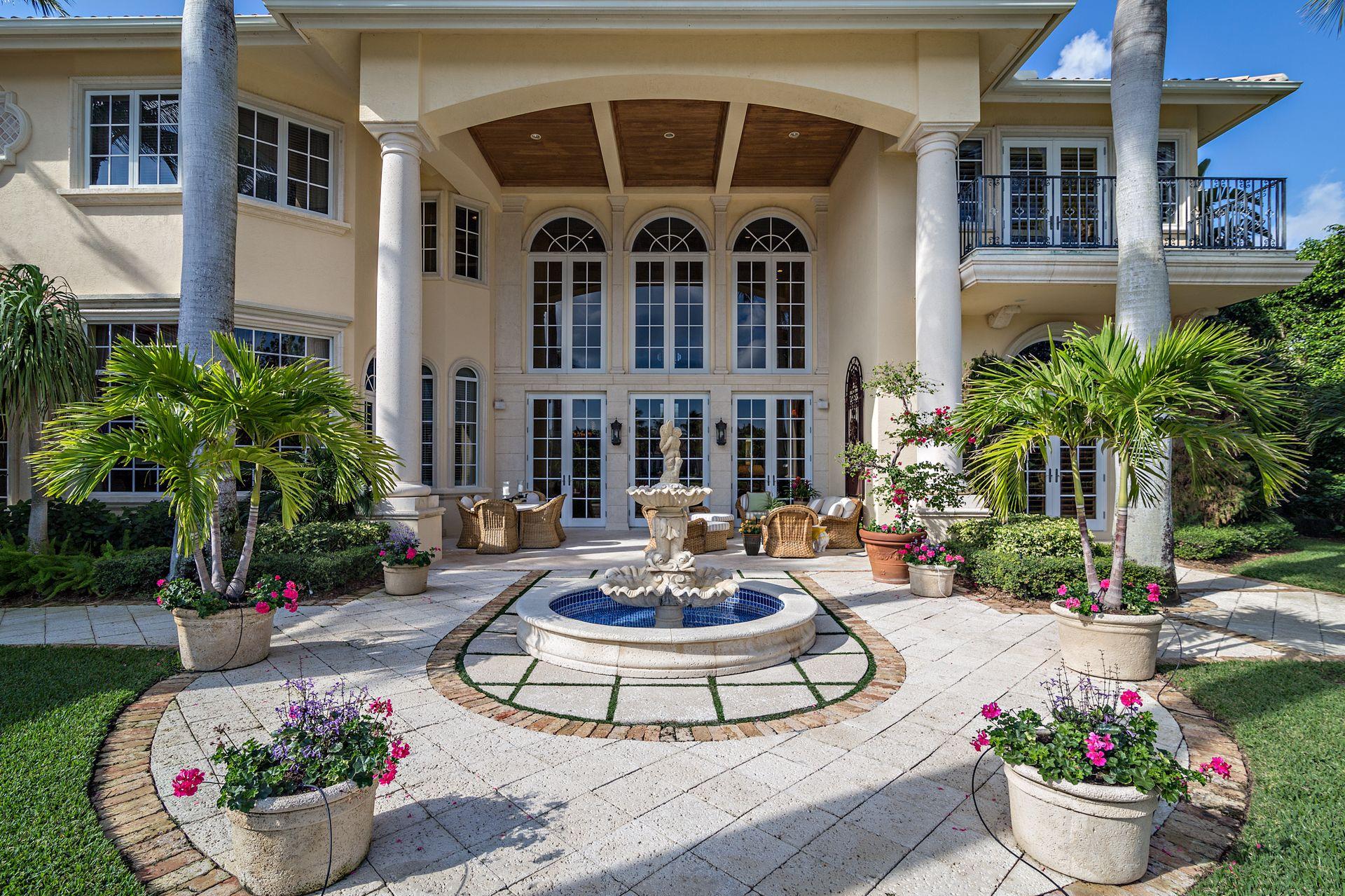 ADMIRALS COVE PAR E - Residential