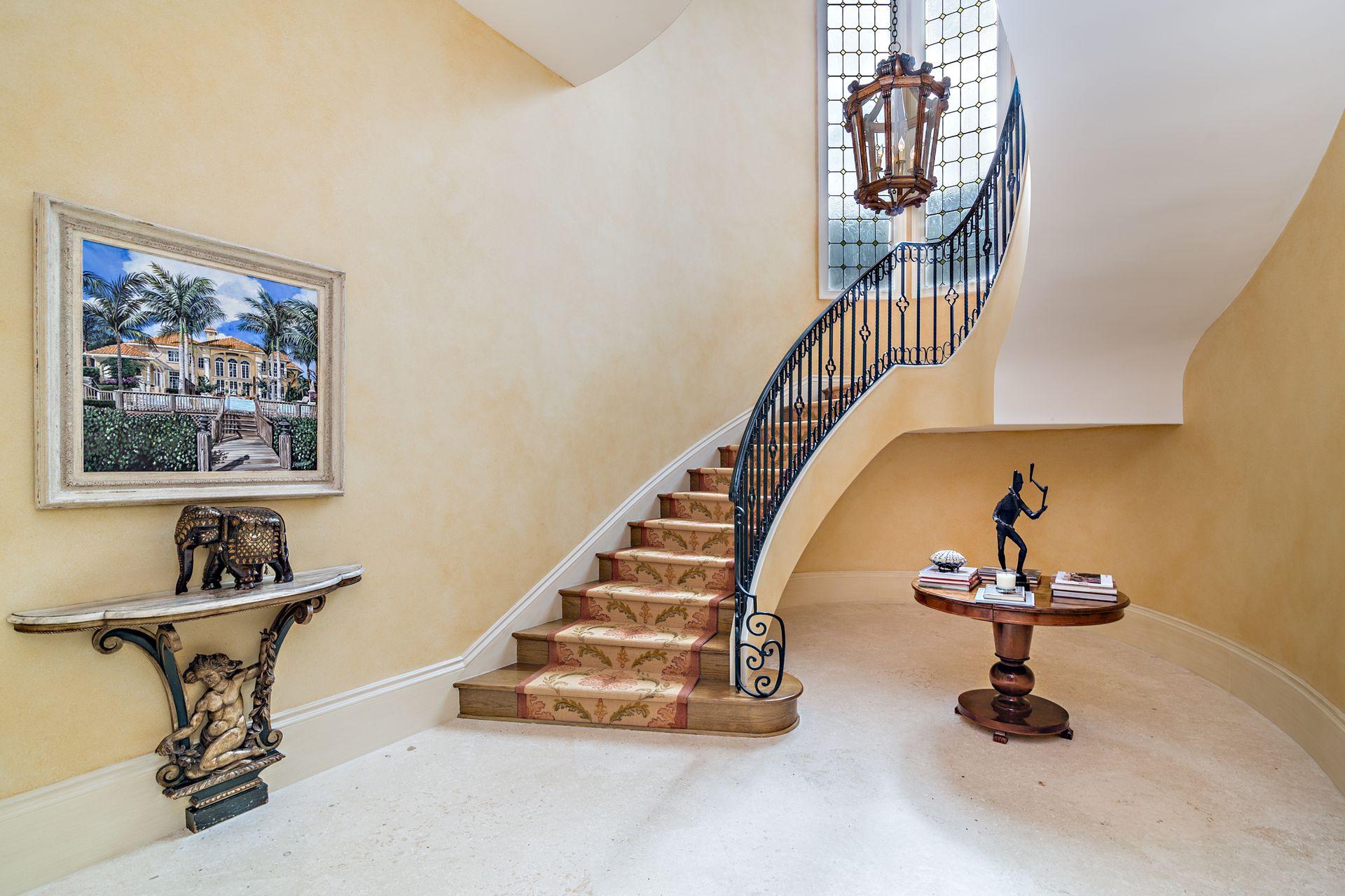 ADMIRALS COVE PAR E - Residential