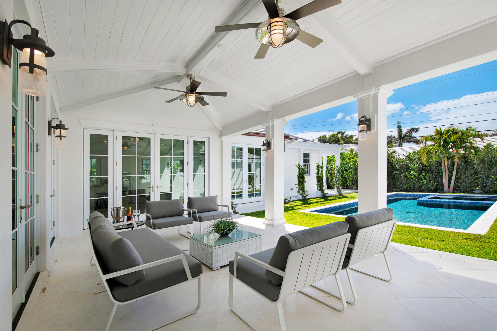 DODGE ESTATES - Residential