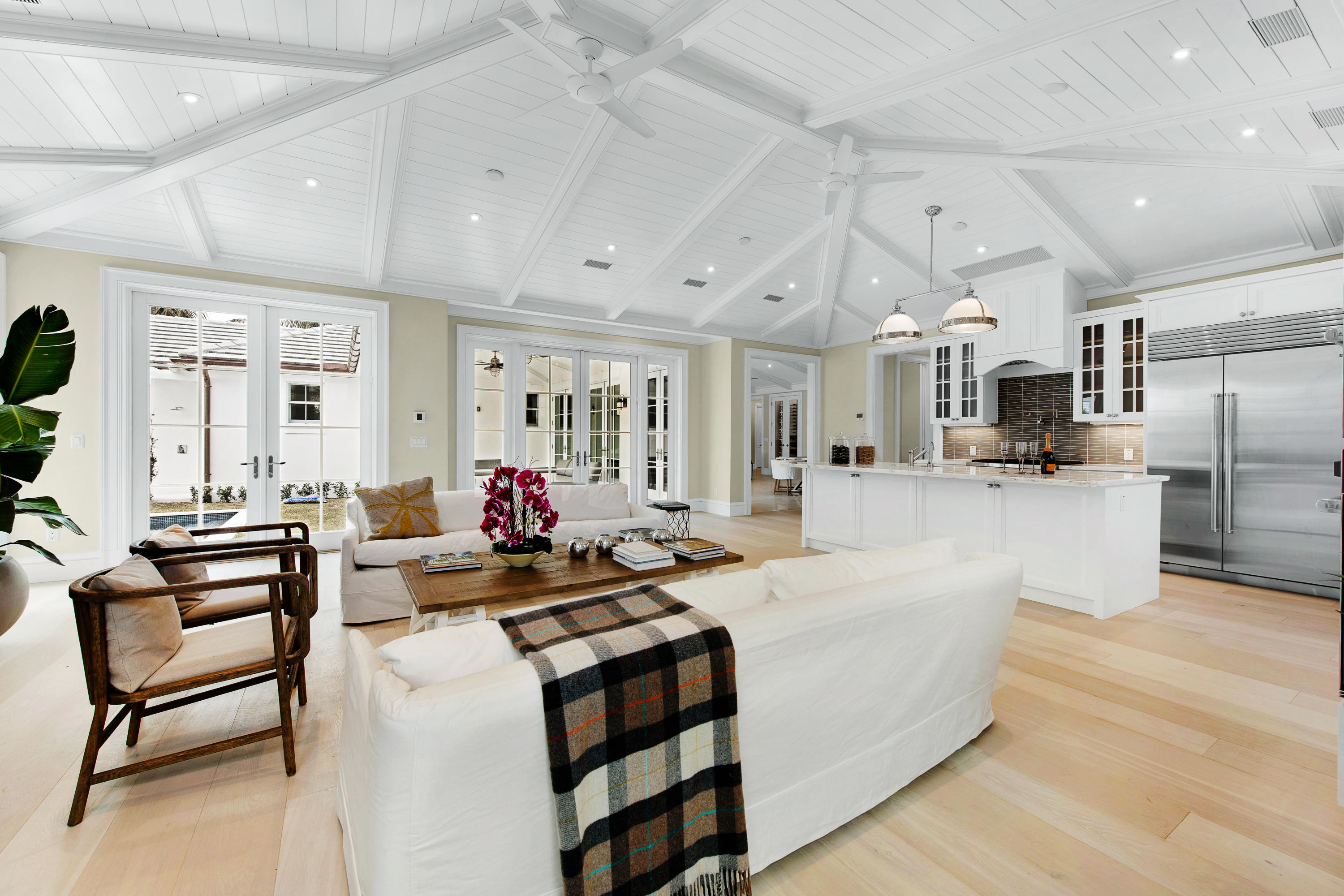 DODGE ESTATES - Residential