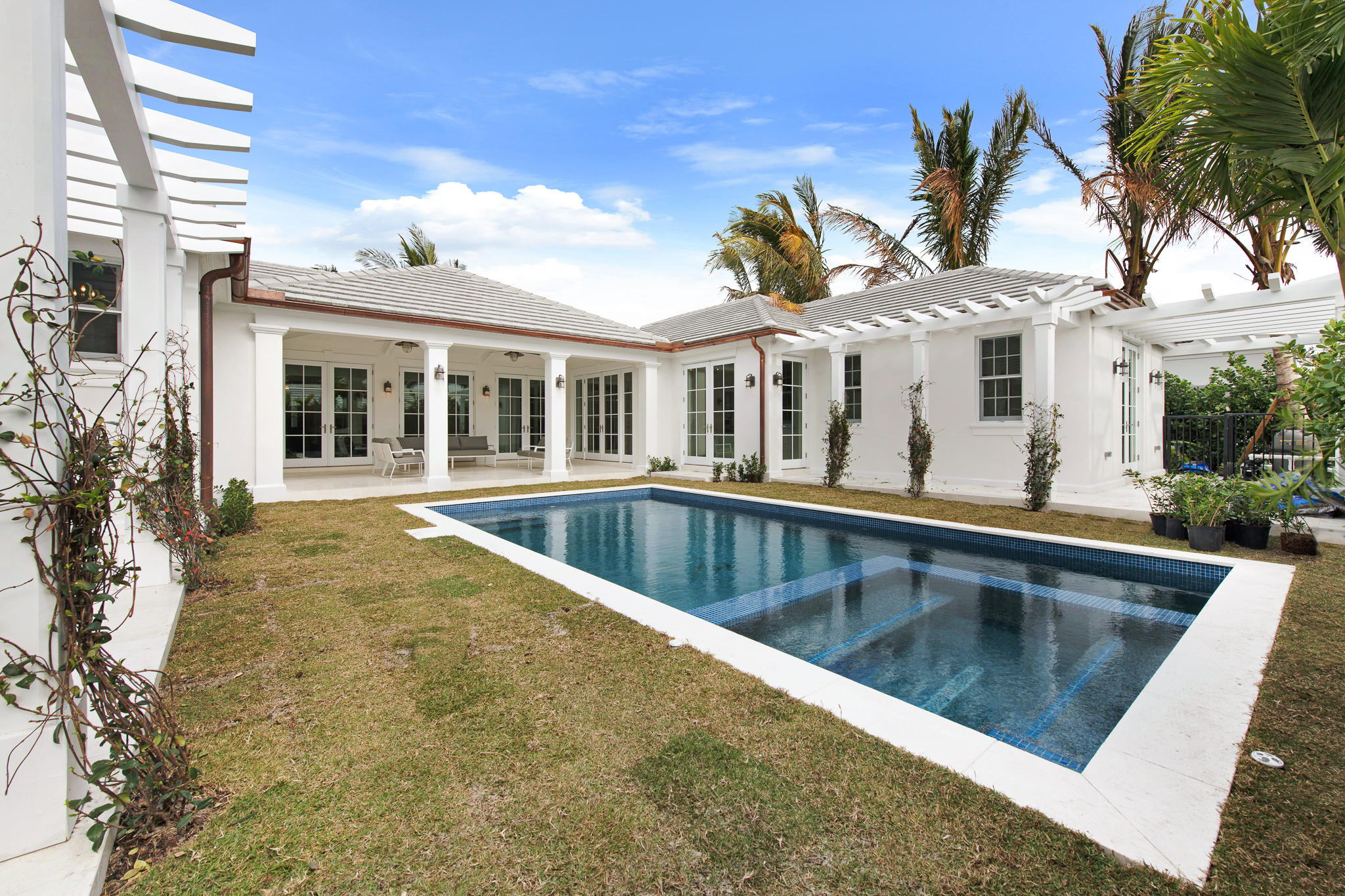 DODGE ESTATES - Residential