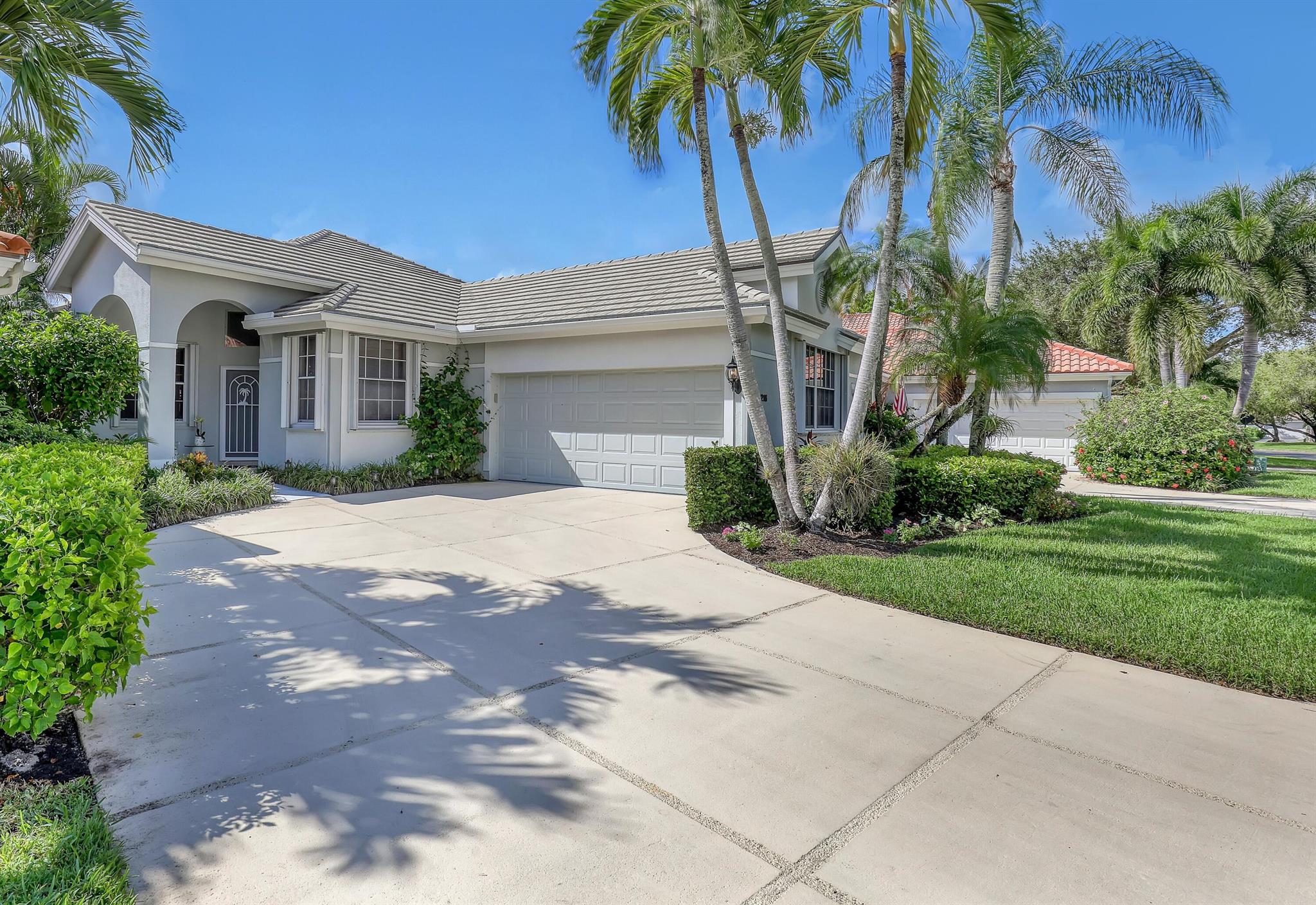 216 Eagleton Lake Boulevard