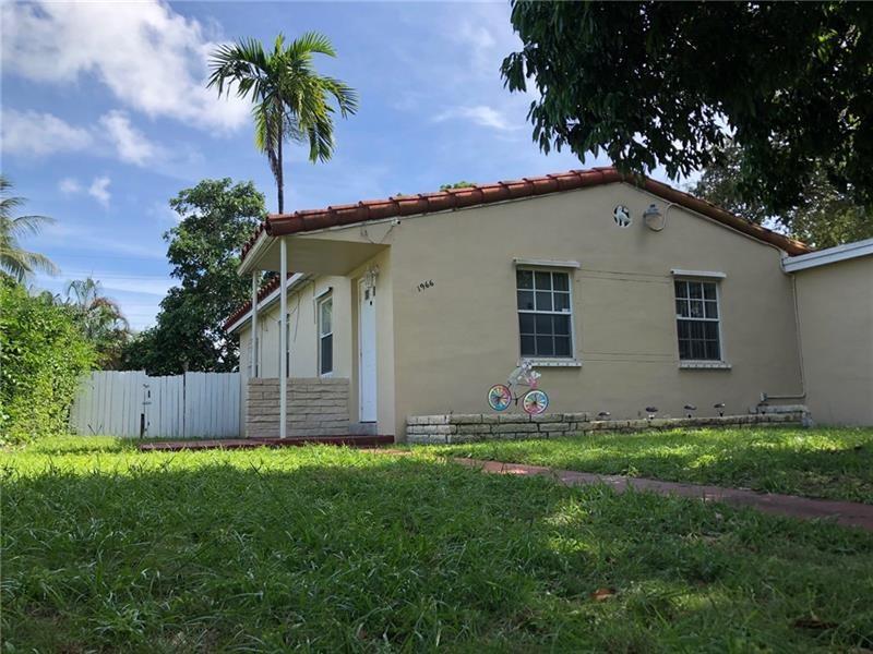 North Miami Beach 3 bed/1 bath home on a quiet street in the highly desirable neighborhood of Fulford by the Sea. Terrazzo floors throughout, large fenced-in backyard with plenty of room. Great location within walking distance to Greynolds Park and a short drive or bike ride to the beach. Rental price includes water/sewer and landscaping maintenance. Tenant will be responsible for all other utilities (FPL, Cable & Internet).
There is an efficiency on premise with no access to the primary home and with a separate entrance (efficiency tenant has been there for years) primary home rental does not include efficiency.
The home is tenant occupied and will become available October 1st.