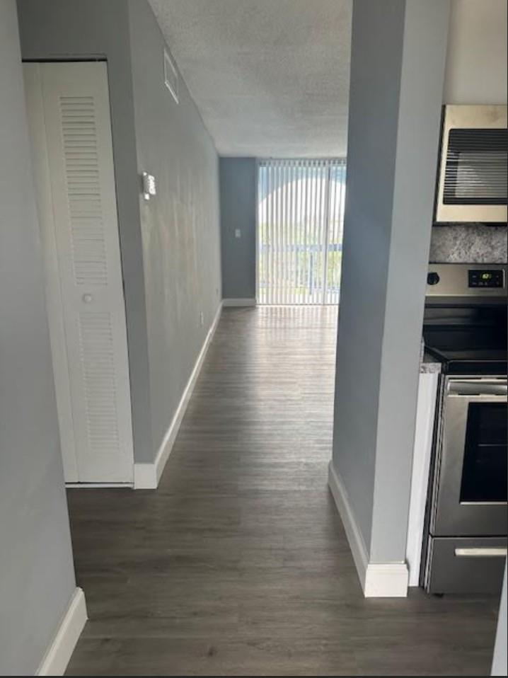 BLEAU GROTTO CONDO - Residential