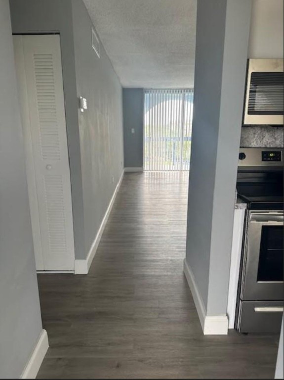 9460 Fontainebleau Boulevard 528