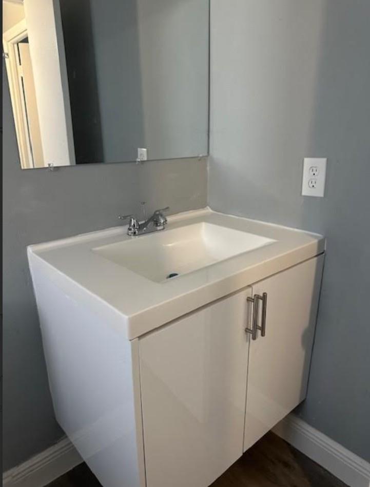 BLEAU GROTTO CONDO - Residential