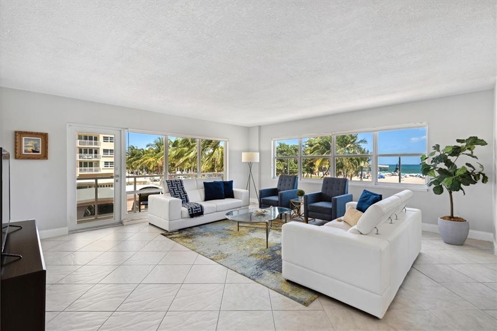 SEA MONARCH - Residential