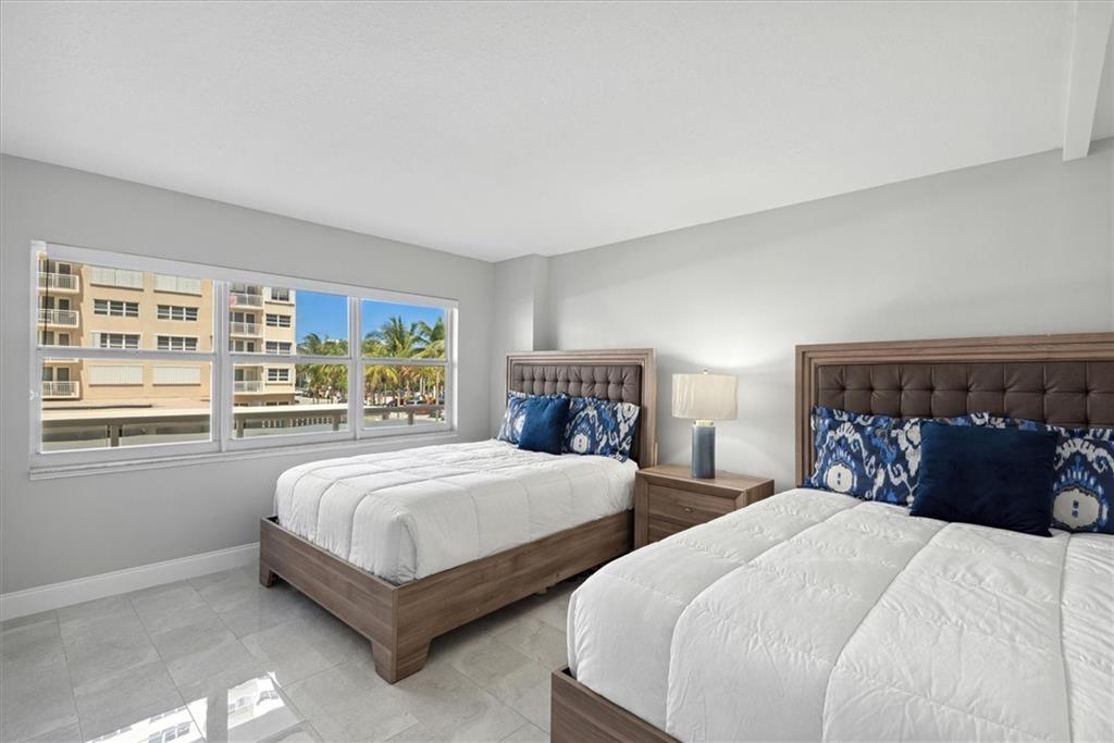 SEA MONARCH - Residential