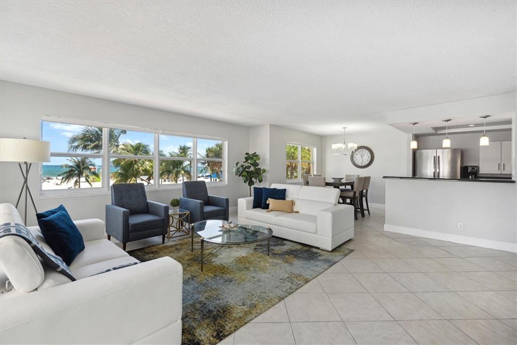 SEA MONARCH - Residential