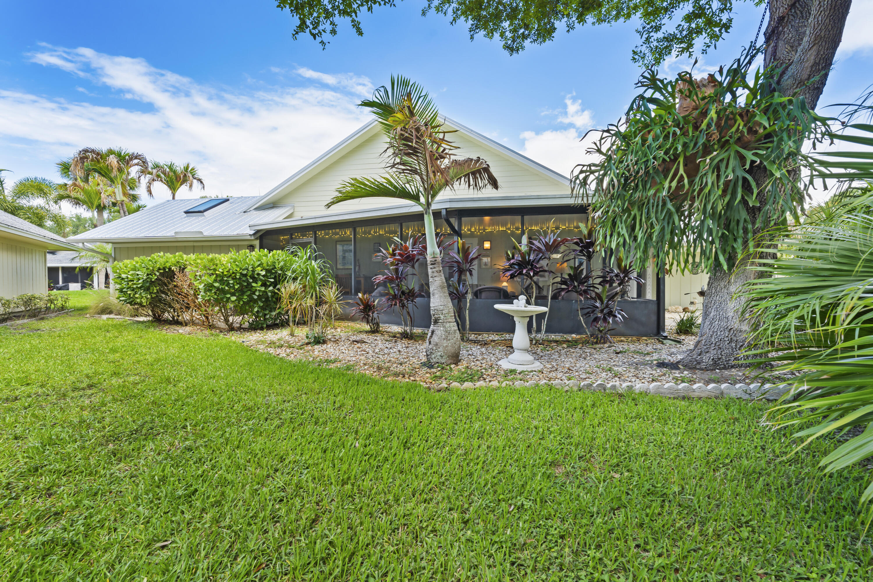 EAGLEWOOD - Residential